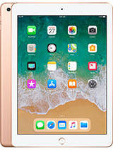 Apple iPad 9.7 (2018) - Pictures